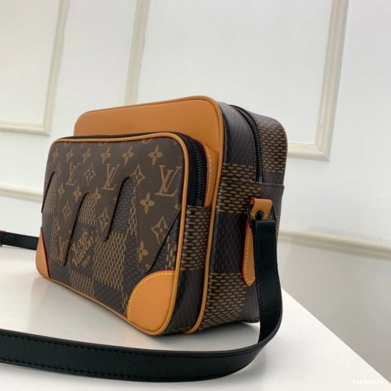 Cheap MESSENGER NANO LOUIS VUITTON AMAZONE 0710